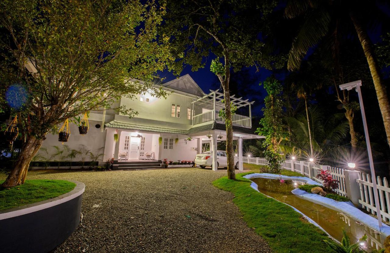 Alencherry Plantation Homestay Thekkady Exteriör bild